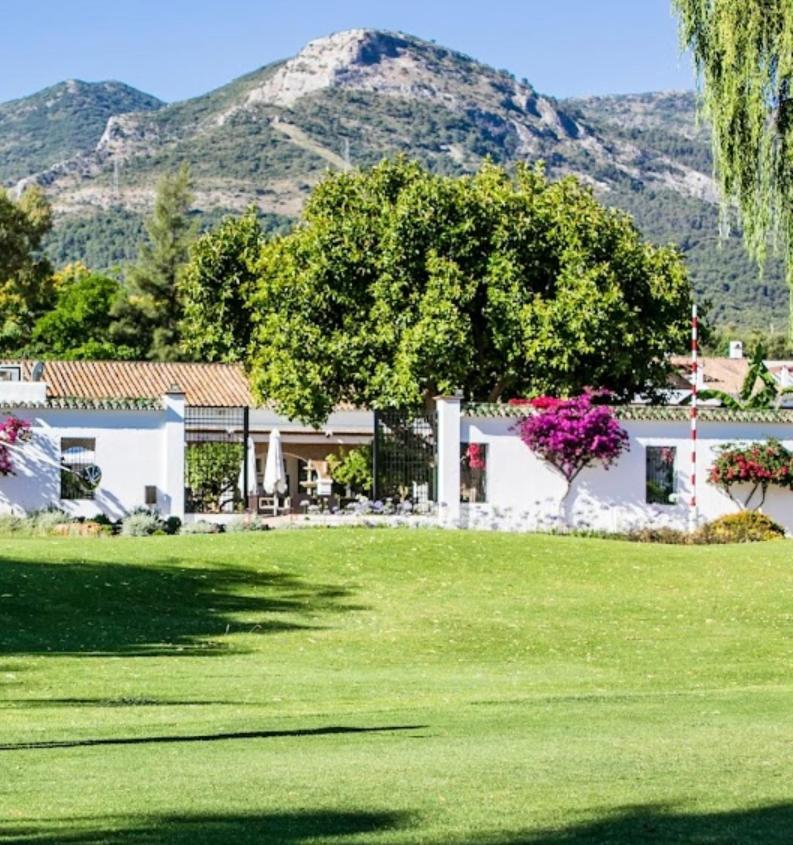 Casa-De-Golf Appartement Alhaurín de la Torre Buitenkant foto